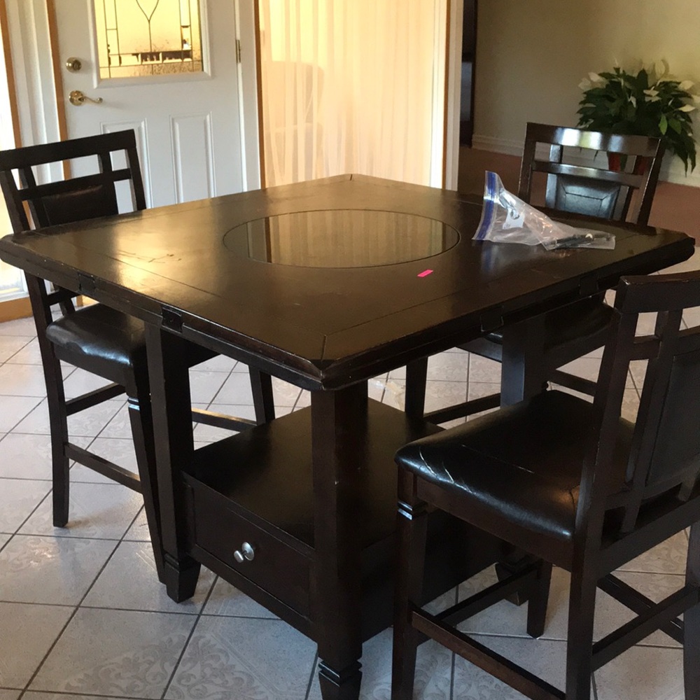 Dinning TAble
